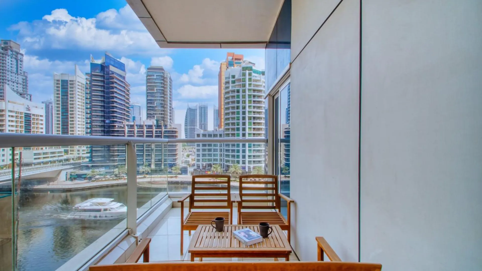 Shoresinn - Dreamy Marina Views In Dubai 0*,  Emirati Arabi Uniti